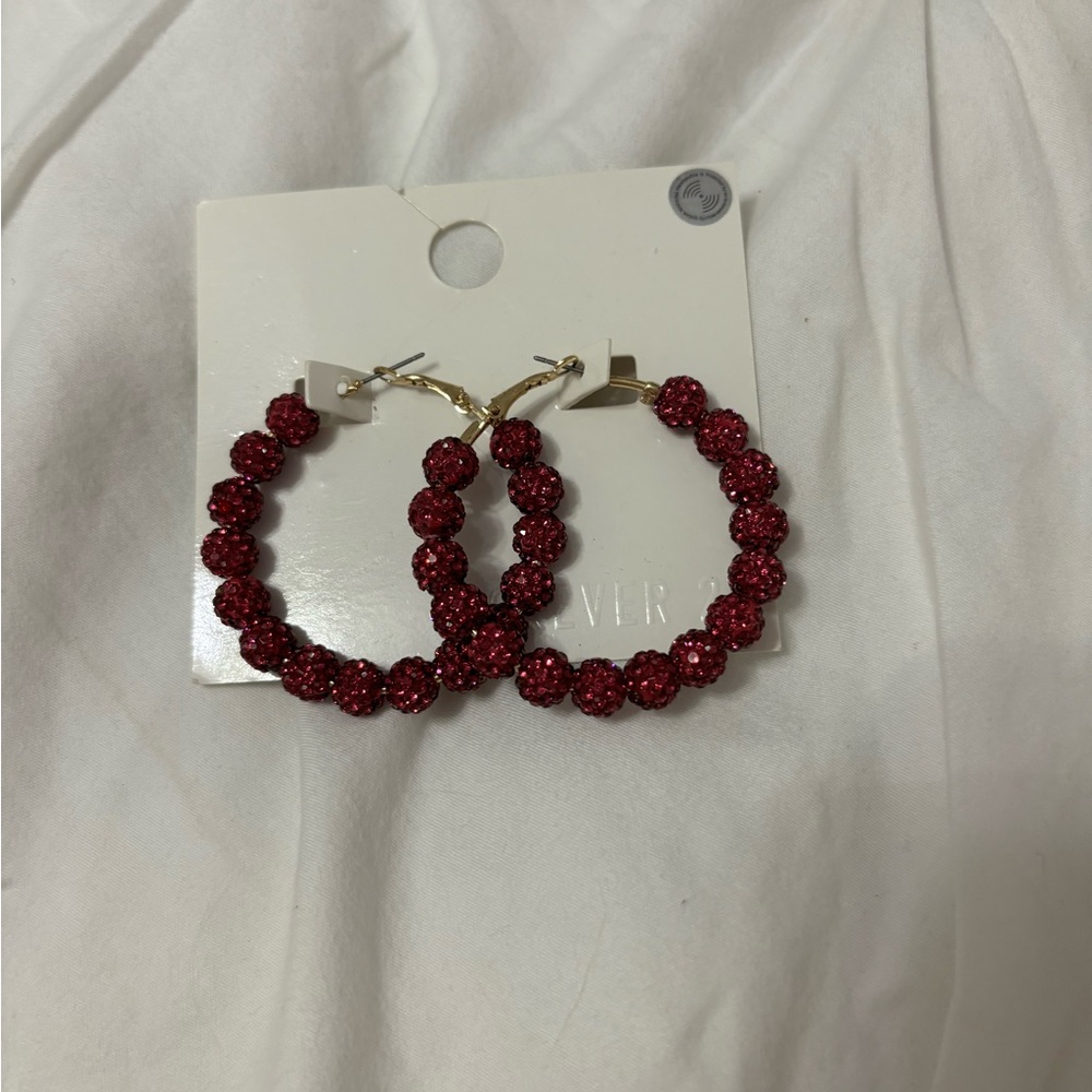Never worn Forever 21 hoop earrings